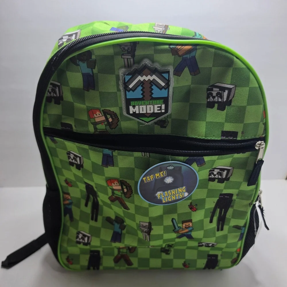 Minecraft Adventure Mode Light Up Backpack Green Checkered Bioworld NWT